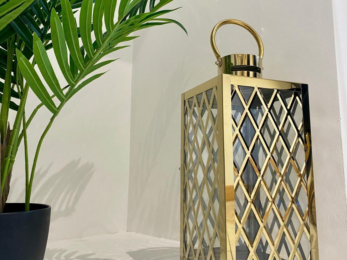 Stylish Studio Apartment In Centre Of セント・クリアーズ エクステリア 写真